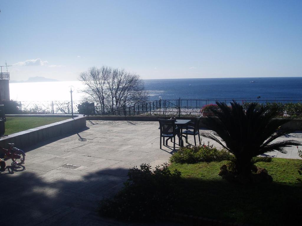 Miramare Residence Pozzuoli Exterior photo